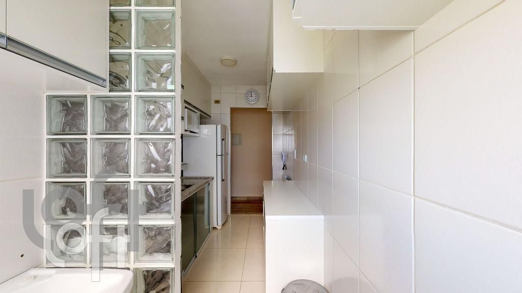 Apartamento à venda com 3 quartos, 64m² - Foto 27