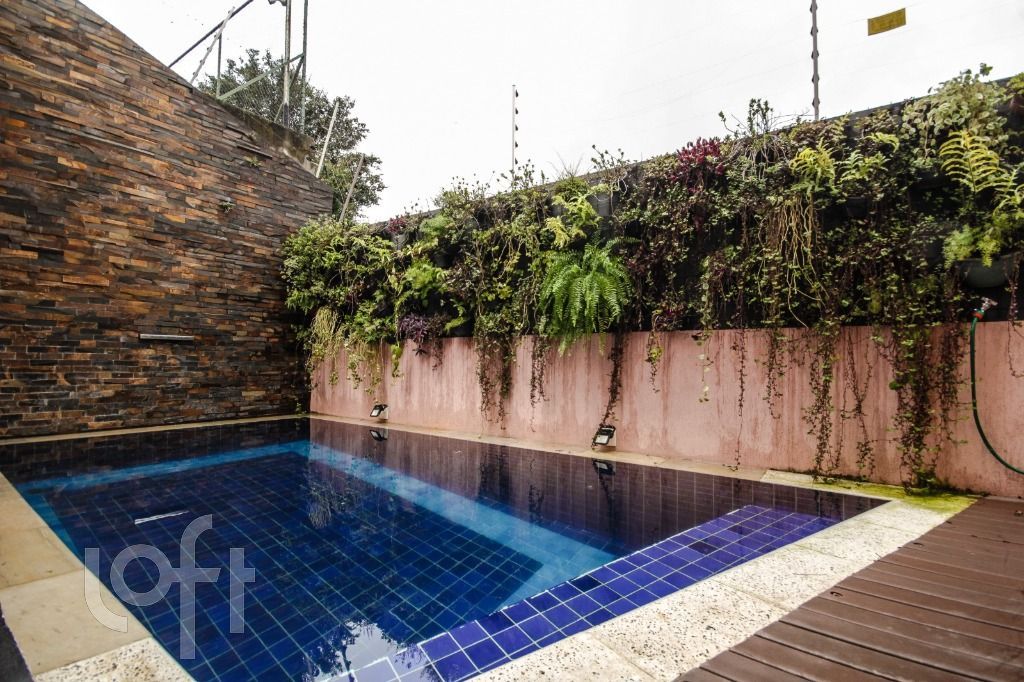 Casa, 3 quartos, 250 m² - Foto 1