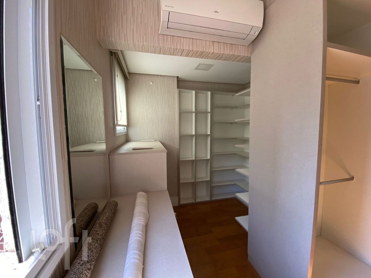 Apartamento à venda com 3 quartos, 180m² - Foto 14