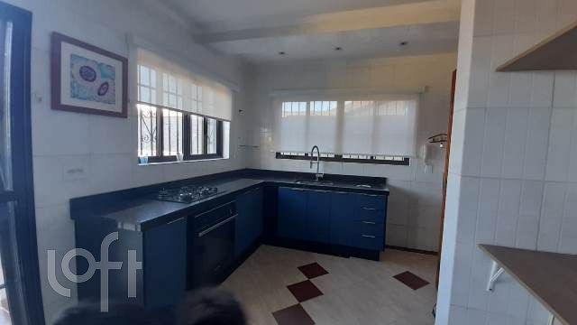 Casa, 3 quartos, 210 m² - Foto 4