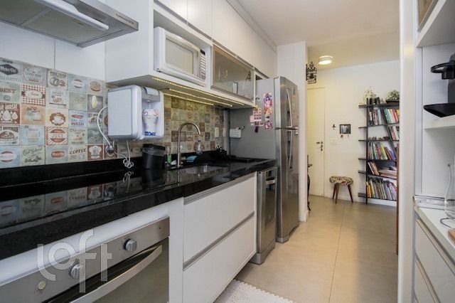 Apartamento à venda com 2 quartos, 78m² - Foto 8