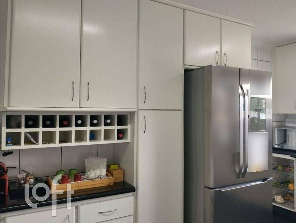 Apartamento à venda com 3 quartos, 140m² - Foto 7