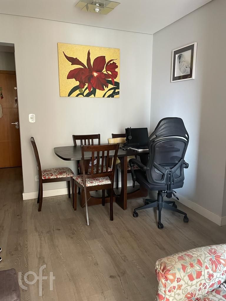 Apartamento à venda com 3 quartos, 61m² - Foto 2