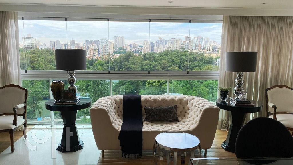 Apartamento à venda com 4 quartos, 234m² - Foto 3