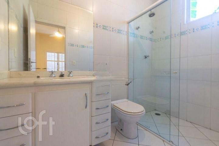 Casa à venda com 6 quartos, 600m² - Foto 29