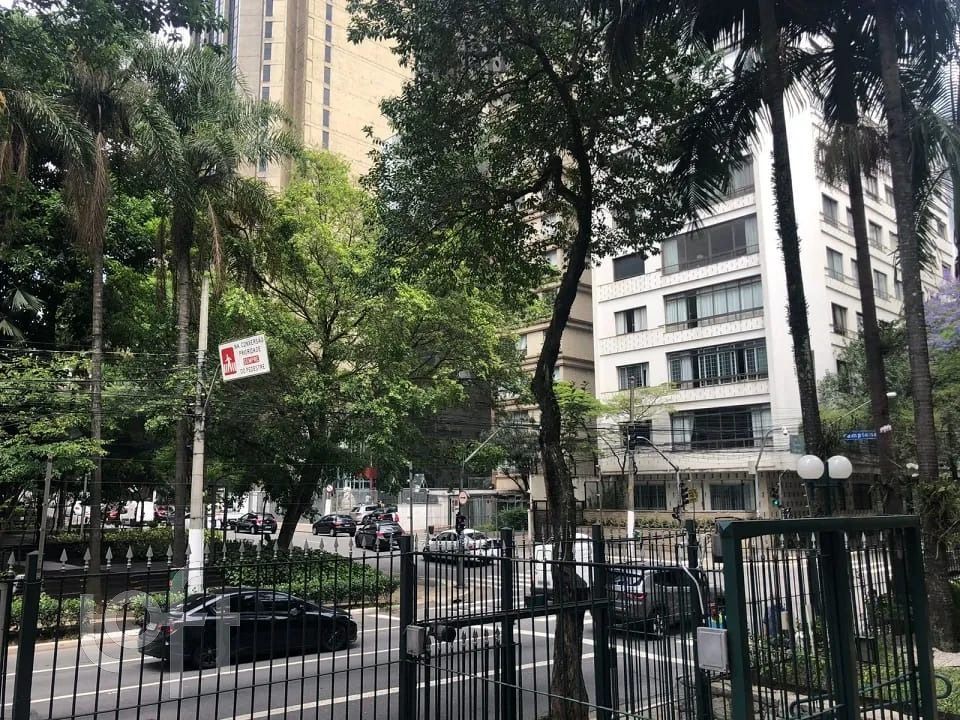 Apartamento, 3 quartos, 128 m² - Foto 2