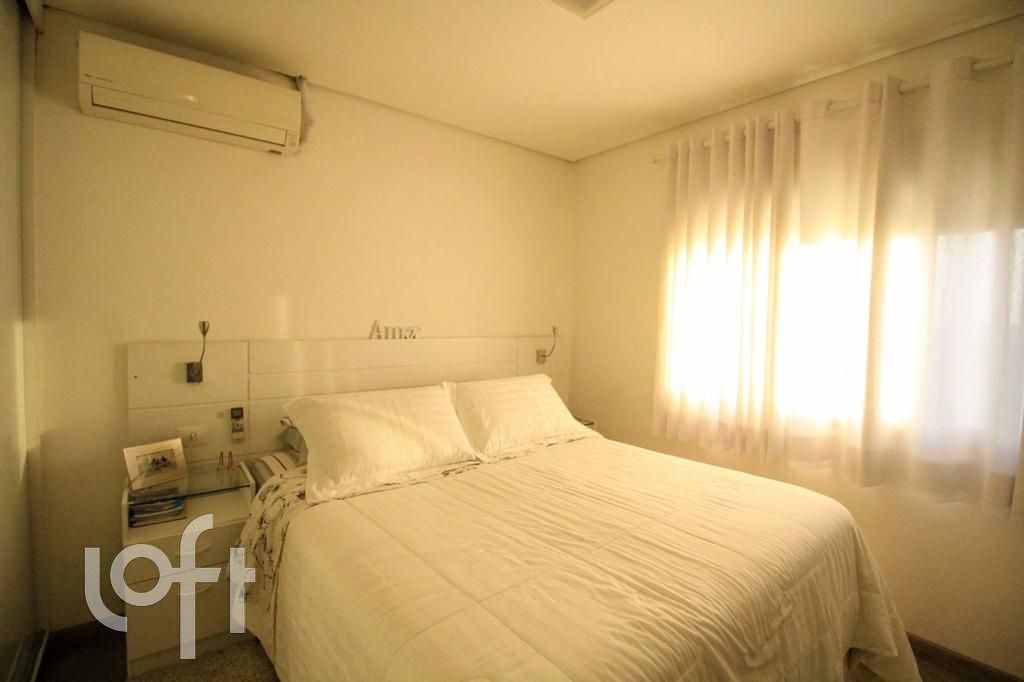 Apartamento à venda com 3 quartos, 108m² - Foto 8