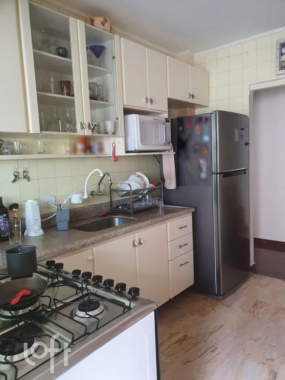 Apartamento à venda com 3 quartos, 118m² - Foto 4
