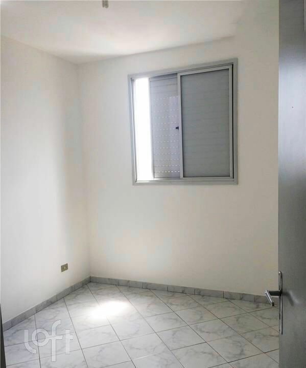Apartamento à venda com 3 quartos, 64m² - Foto 3