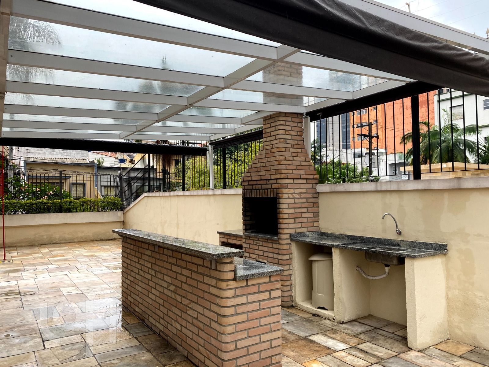 Apartamento à venda com 2 quartos, 75m² - Foto 22