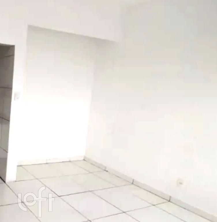 Apartamento, 1 quarto, 29 m² - Foto 2