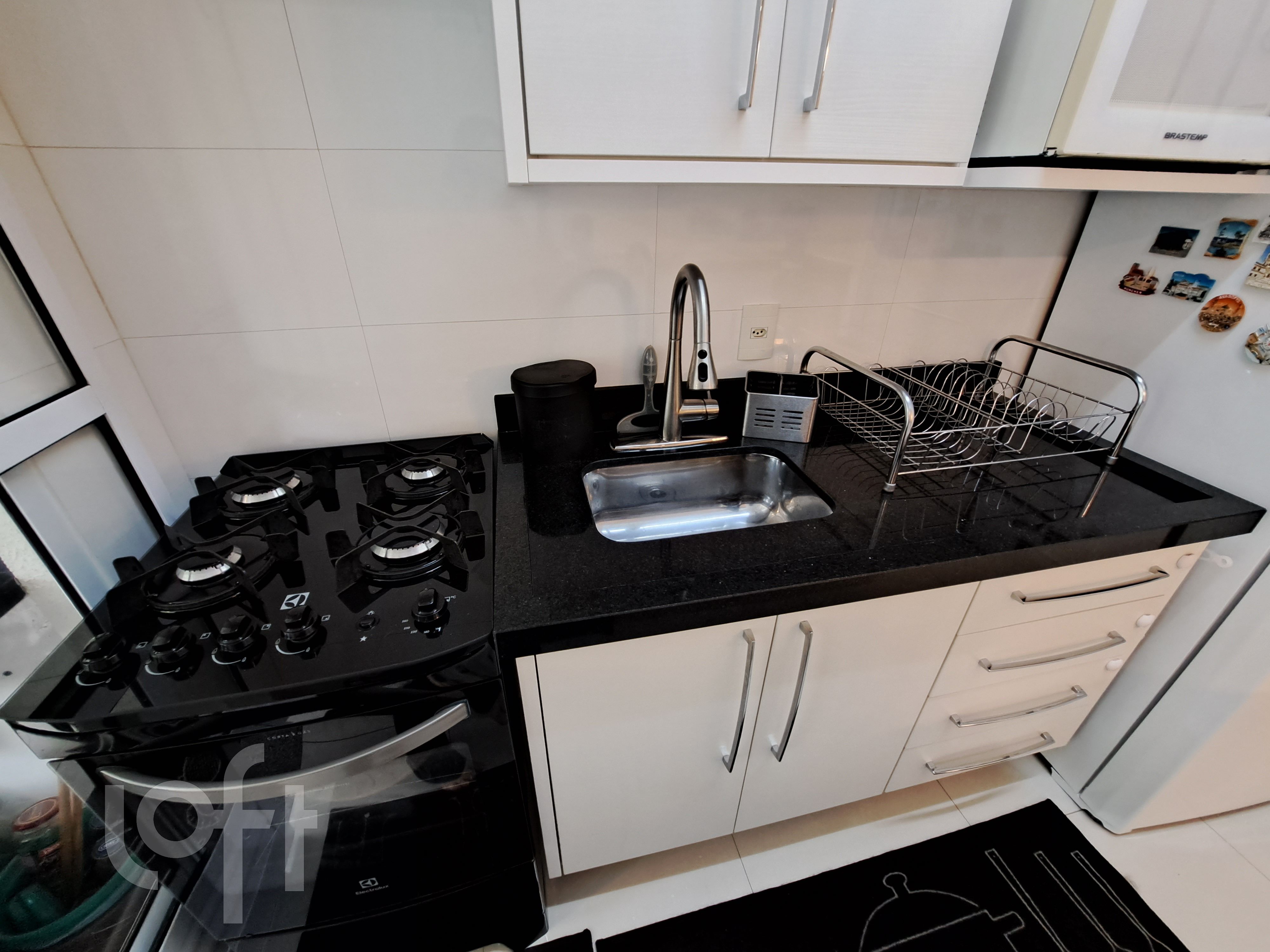 Apartamento à venda com 3 quartos, 85m² - Foto 23