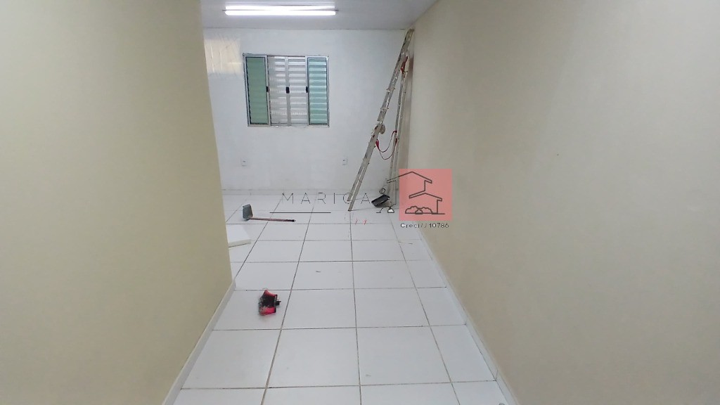 Kitnet versátil ideal para moradia ou uso comercial no Barroco