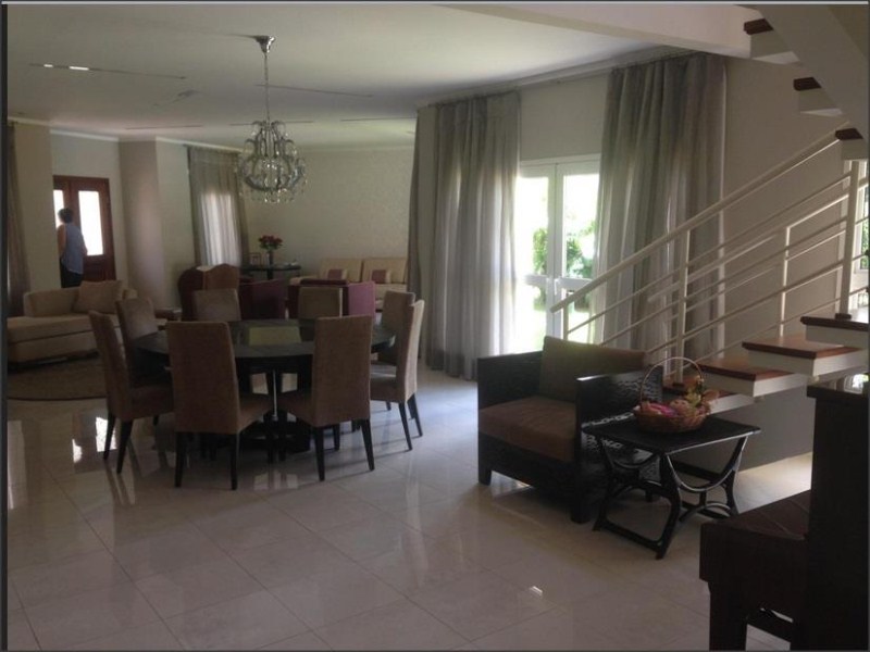 Sobrado com 5 dormitórios à venda, 475 m² por R$ 3.600.000,0