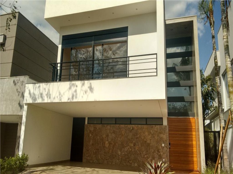 Sobrado com 4 dormitórios à venda, 353 m² por R$ 2.590.000 -