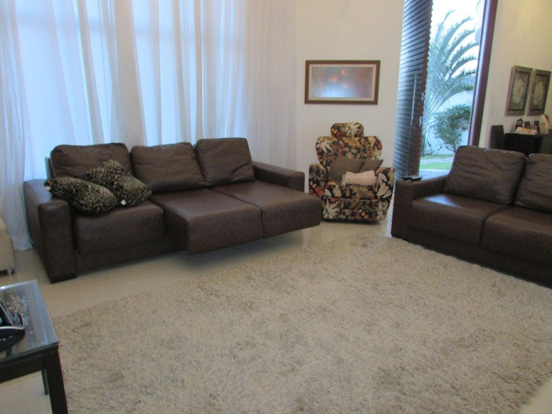Casa com 2 dormitórios à venda, 260 m² por R$ 1.250.000,00 -