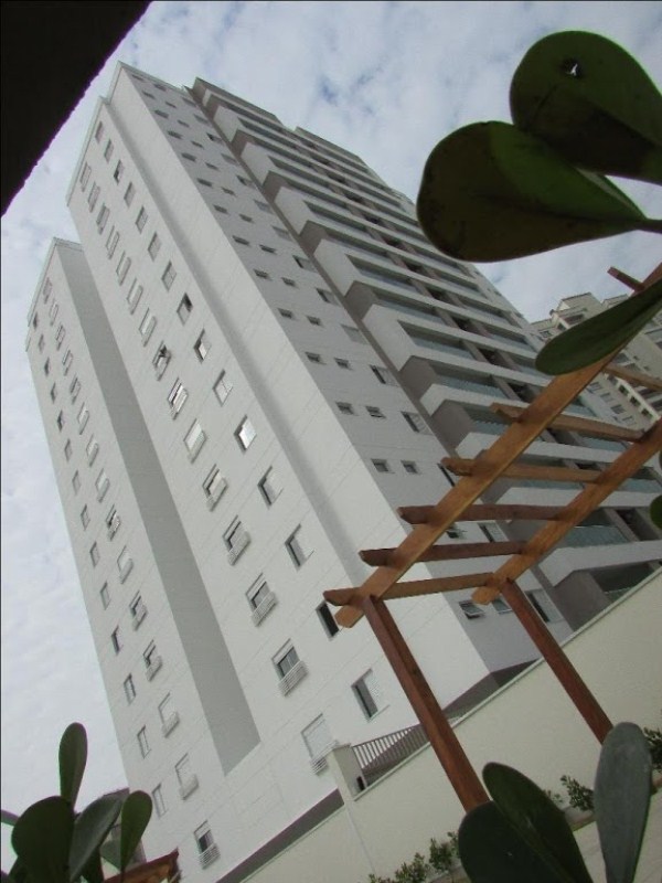 Apartamento com 3 dormitórios à venda, 151 m² por R$ 1.200.0