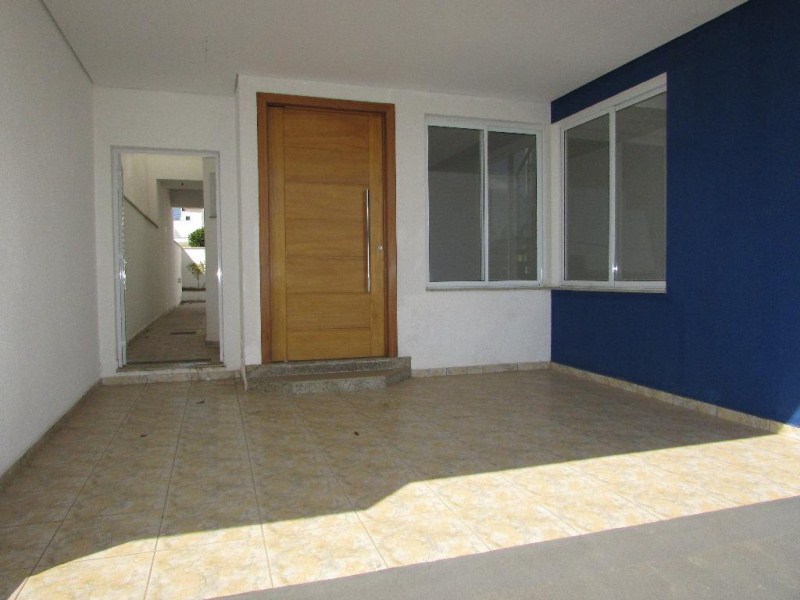 Sobrado com 3 dormitórios à venda, 165 m² por R$ 510.000,00 