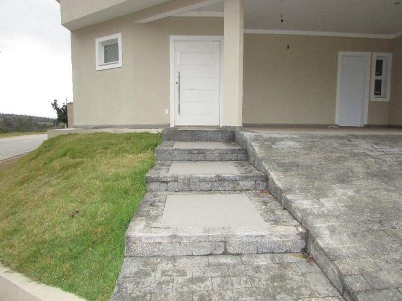 Casa com 3 dormitórios à venda, 156 m² por R$ 685.000 - cond