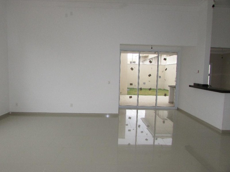 Casa com 3 dormitórios à venda, 156 m² por R$ 685.000 - cond