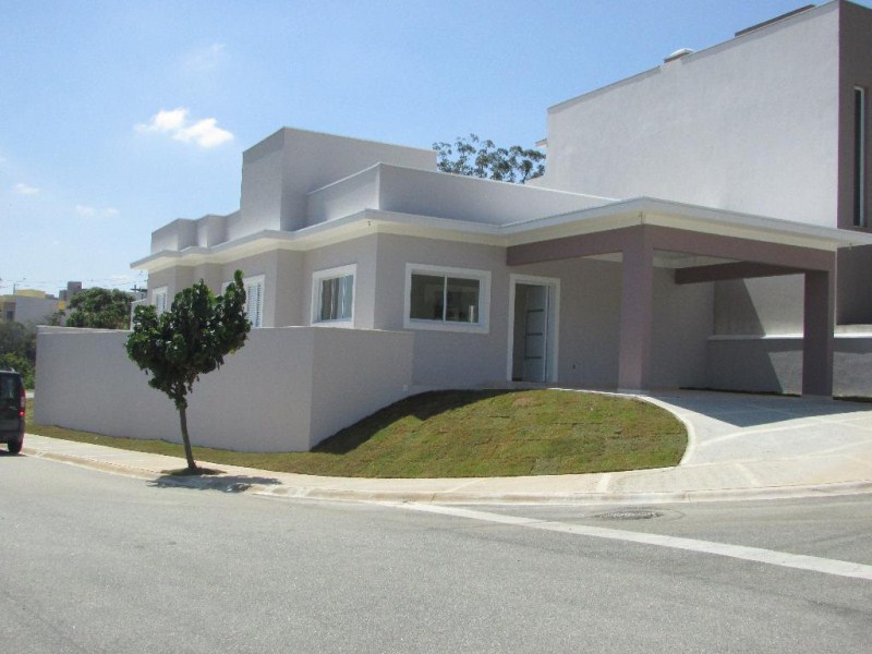 Casa com 3 dormitórios à venda, 165 m² por R$ 690.000,00 - c