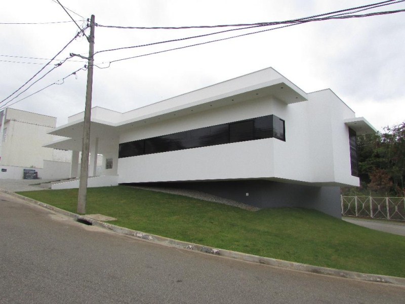 Casa com 3 dormitórios à venda, 360 m² por R$ 2.000.000 - co