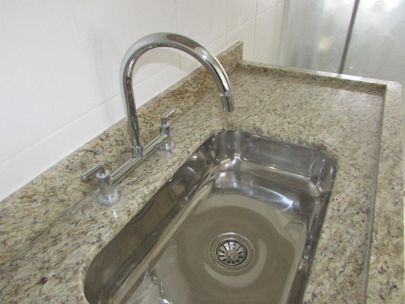 Apartamento com 3 dormitórios à venda, 90 m² por R$ 725.000 