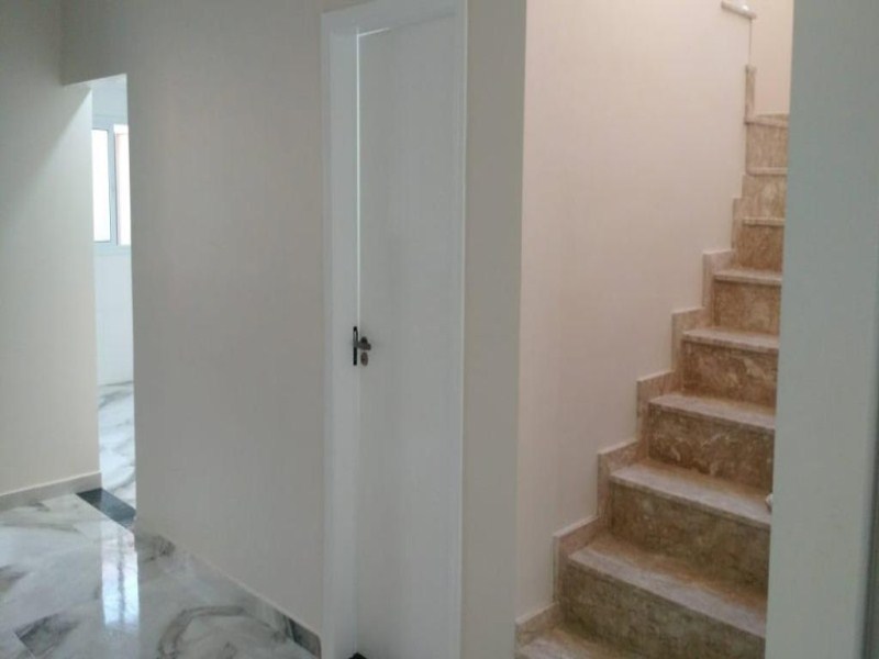 Sobrado com 3 dormitórios à venda, 180 m² por R$ 750.000,00 