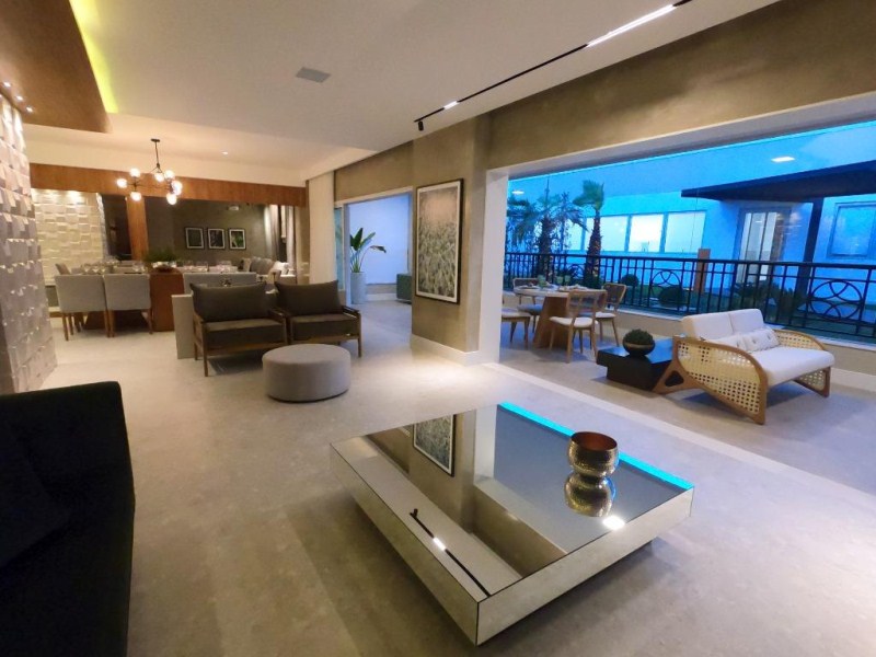 Apartamento com 4 dormitórios à venda, 366 m² por R$ 2.610.0 - foto 4