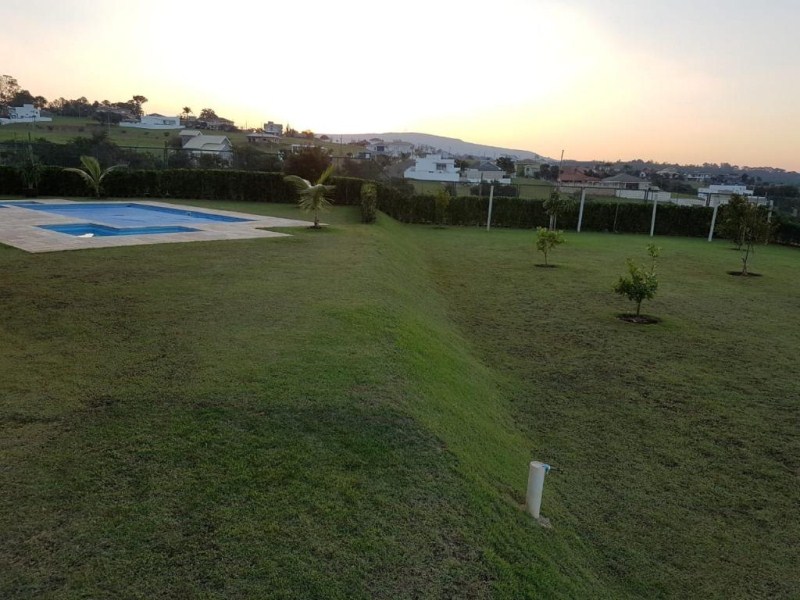 Casa com 3 dormitórios à venda, 480 m² por R$ 1.380.000,00 -