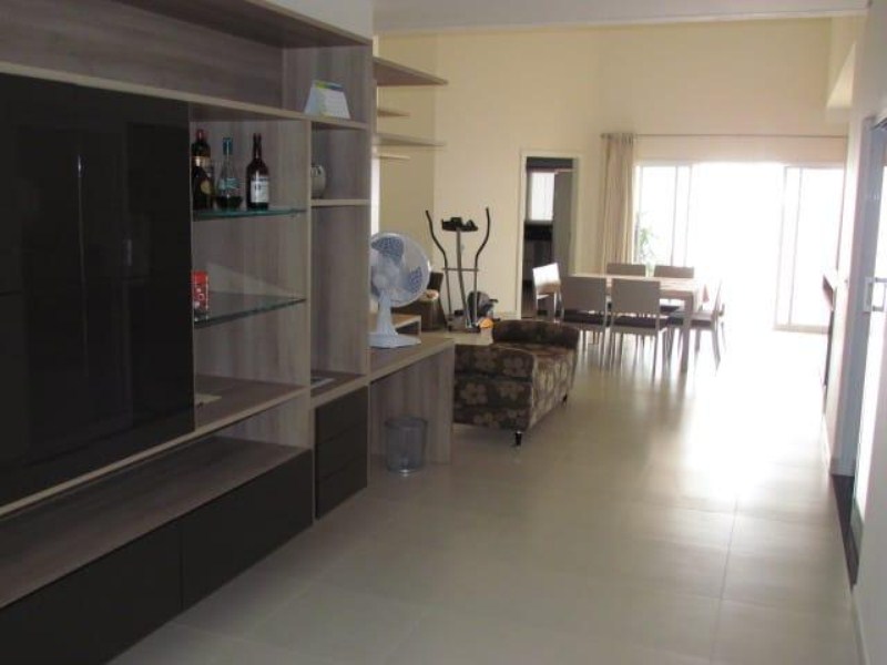 Casa com 3 dormitórios à venda, 480 m² por R$ 1.380.000,00 -