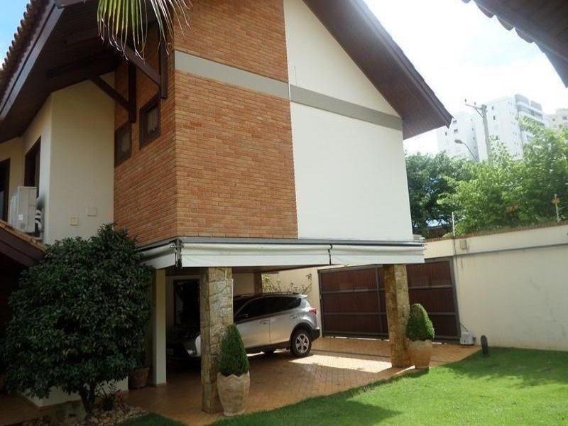 Sobrado com 2 dormitórios à venda, 307 m² por R$ 2.500.000 -