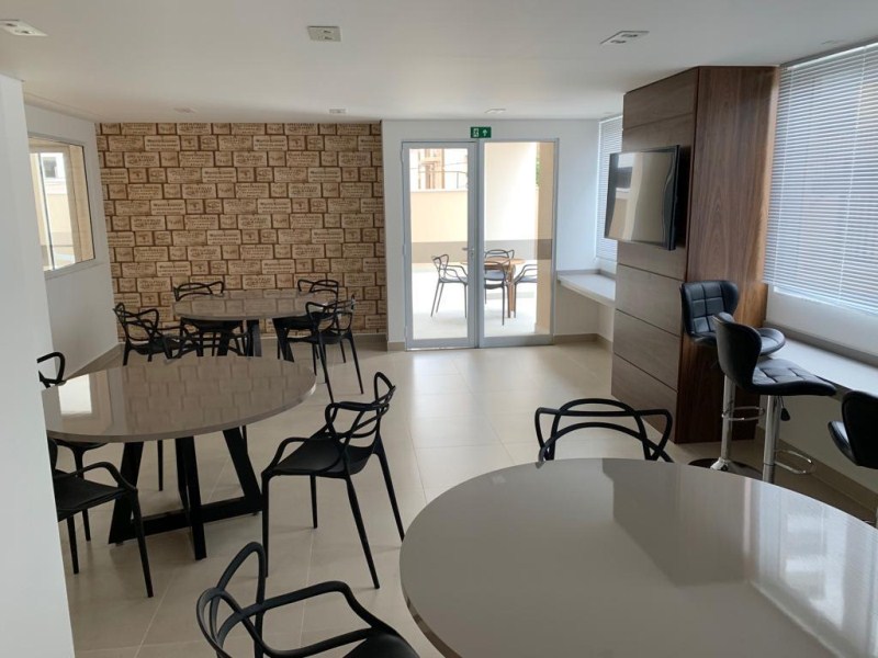 Apartamento com 2 dormitórios para alugar, 130 m² por R$ 3.6