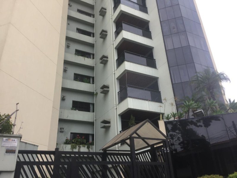 Apartamento com 3 dormitórios à venda, 220 m² por R$ 1.200.0