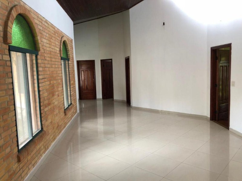 Sobrado com 5 dormitórios à venda, 1300 m² por R$ 2.500.000 