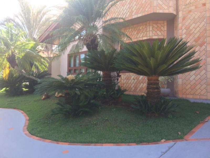 Sobrado com 4 dormitórios à venda, 412 m² por R$ 1.600.000 -