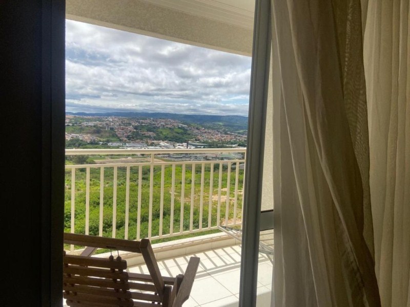 Apartamento com 3 dormitórios para alugar, 78 m² por R$ 2.20 - foto 2