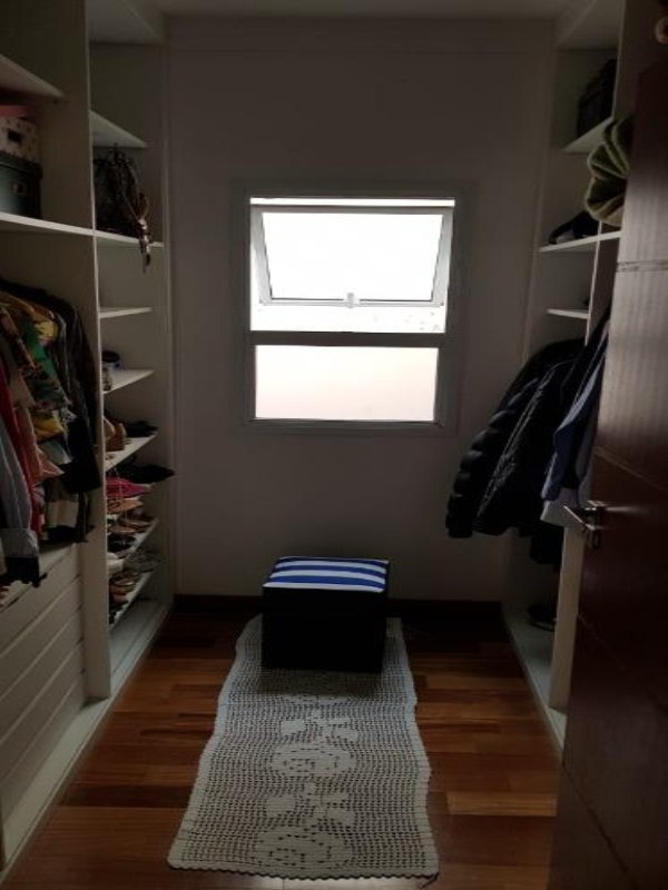 Sobrado com 4 dormitórios à venda, 288 m² por R$ 1.200.000 -