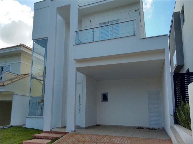 Sobrado com 3 dormitórios à venda, 303 m² por R$ 1.150.000 -