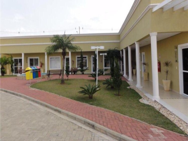 Apartamento com 3 dormitórios à venda, 67 m² por R$ 320.000  - foto 4