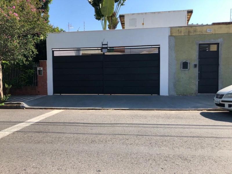Sobrado com 2 dormitórios à venda, 320 m² por R$ 1.000.000 -
