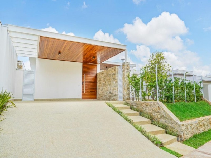 Casa com 4 dormitórios à venda, 300 m² por R$ 1.950.000 - co