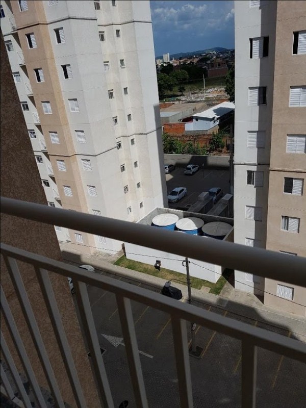 Apartamento com 2 dormitórios à venda, 54 m² por R$ 215.000 