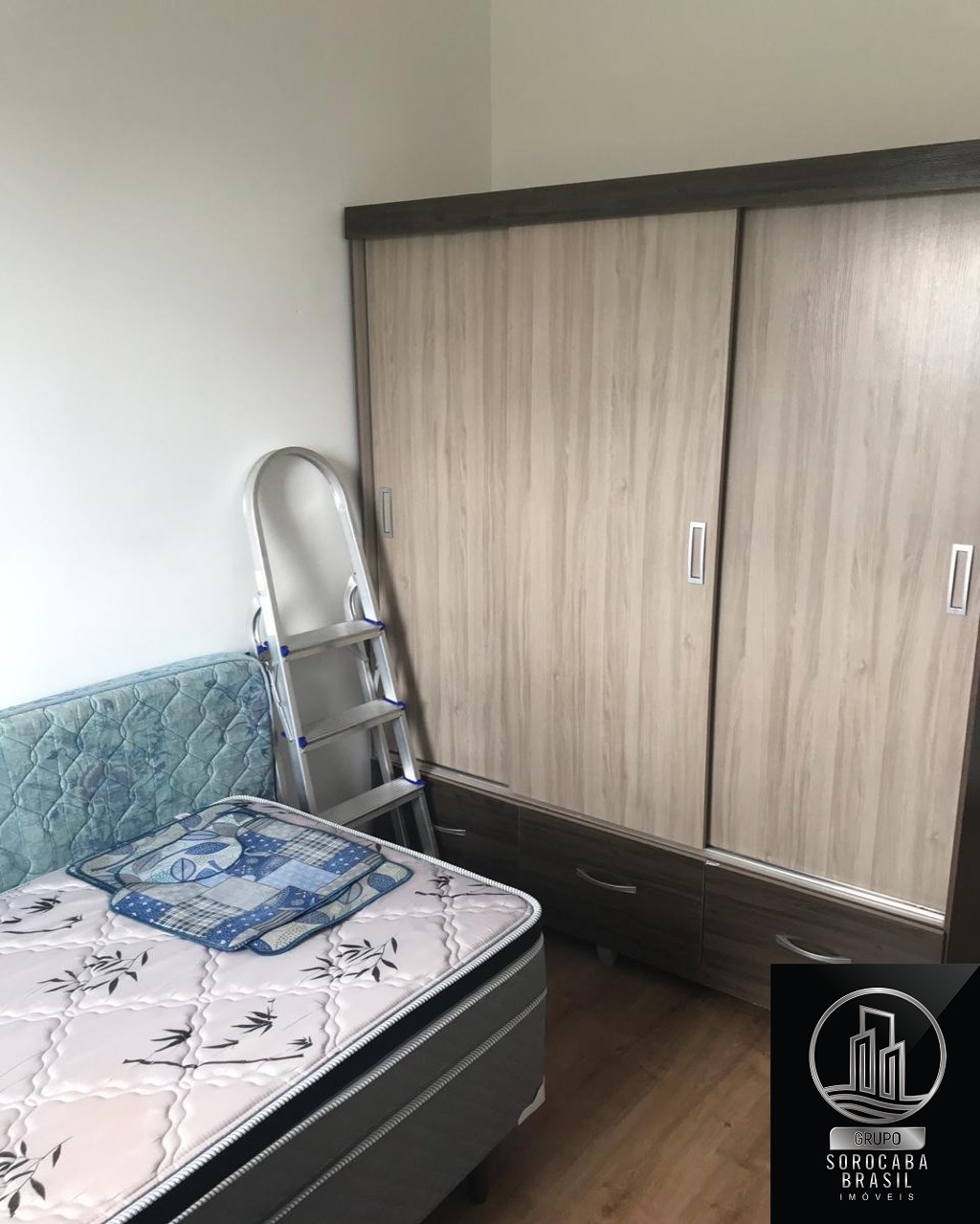 Apartamento com 2 dormitórios para alugar, 78 m² por R$ 2.70