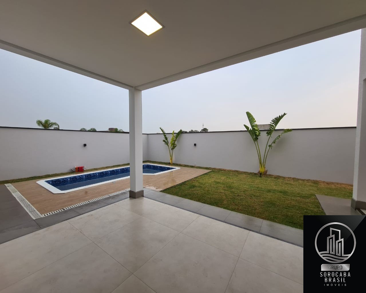 Linda casa térrea com 3 suítes à venda, 255 m² - alphaville 