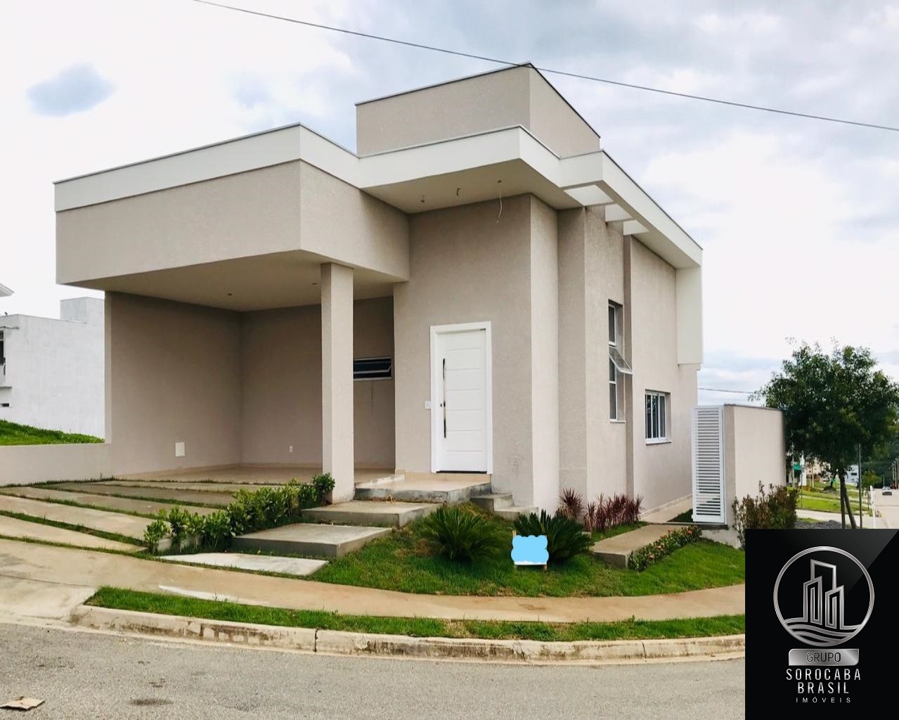 Casa com 3 dormitórios à venda, 114 m² por R$ 530.000,00 - c