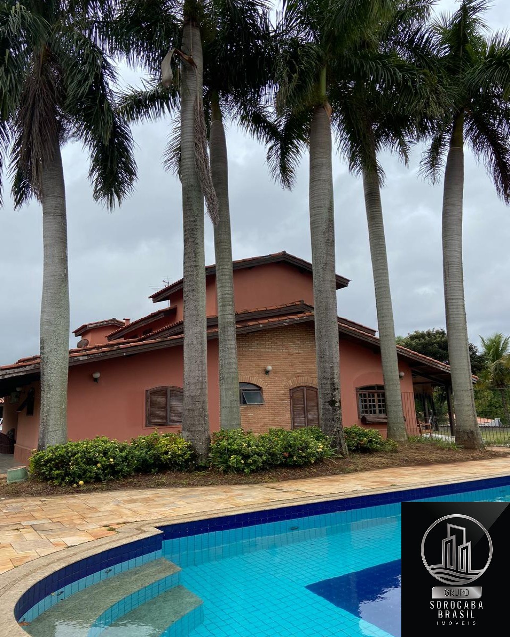 Sobrado com 3 dormitórios à venda, 750 m² por R$ 2.200.000,0