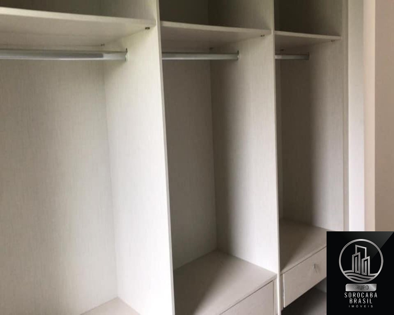 Casa com 4 dormitórios à venda, 320 m² por R$ 1.200.000,00- 