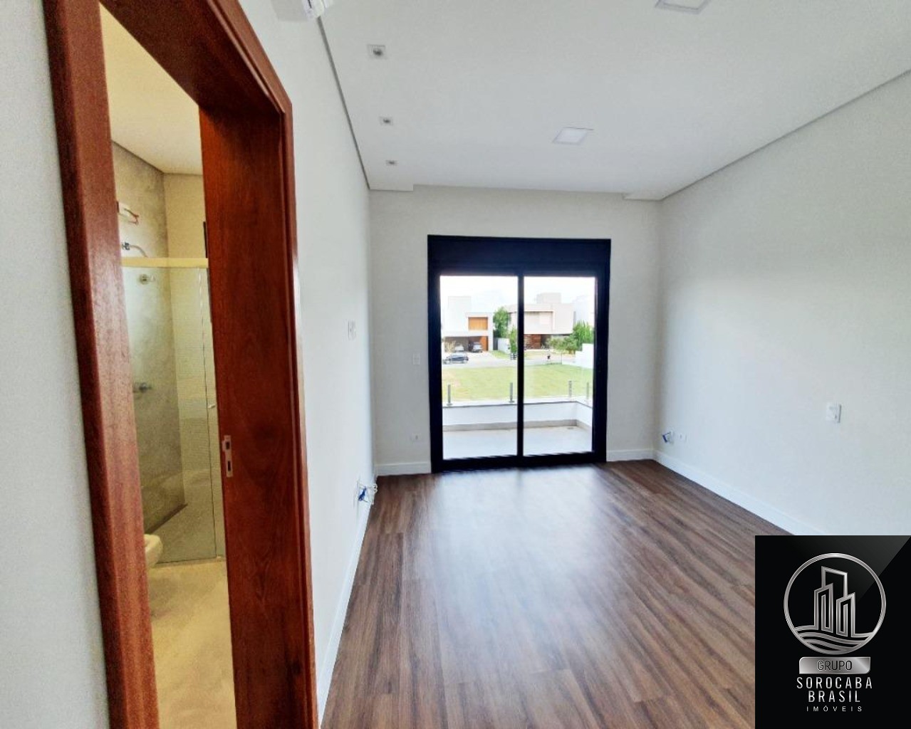 Sobrado com 5 dormitórios à venda, 400 m² por R$ 2.950.000,0