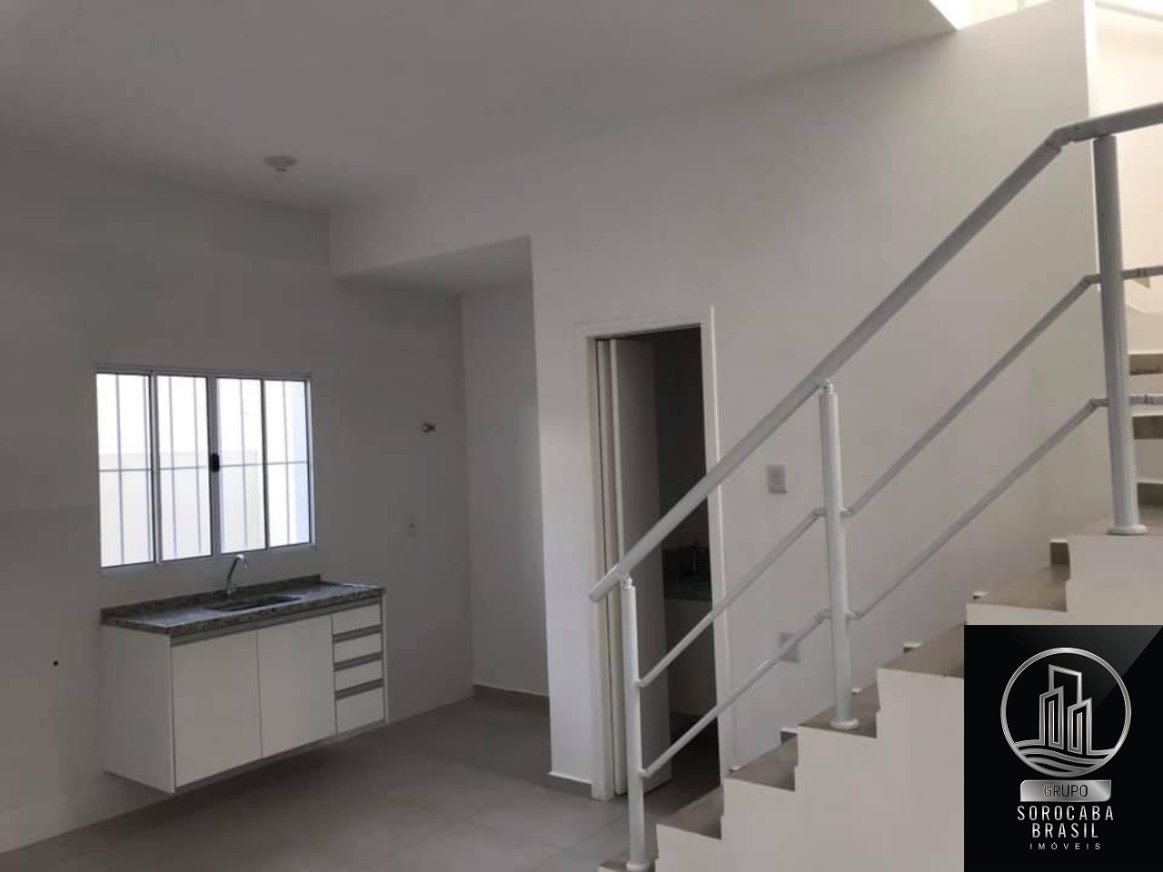 Sobrado vila haro - 2 dormitórios - R$199.900,00